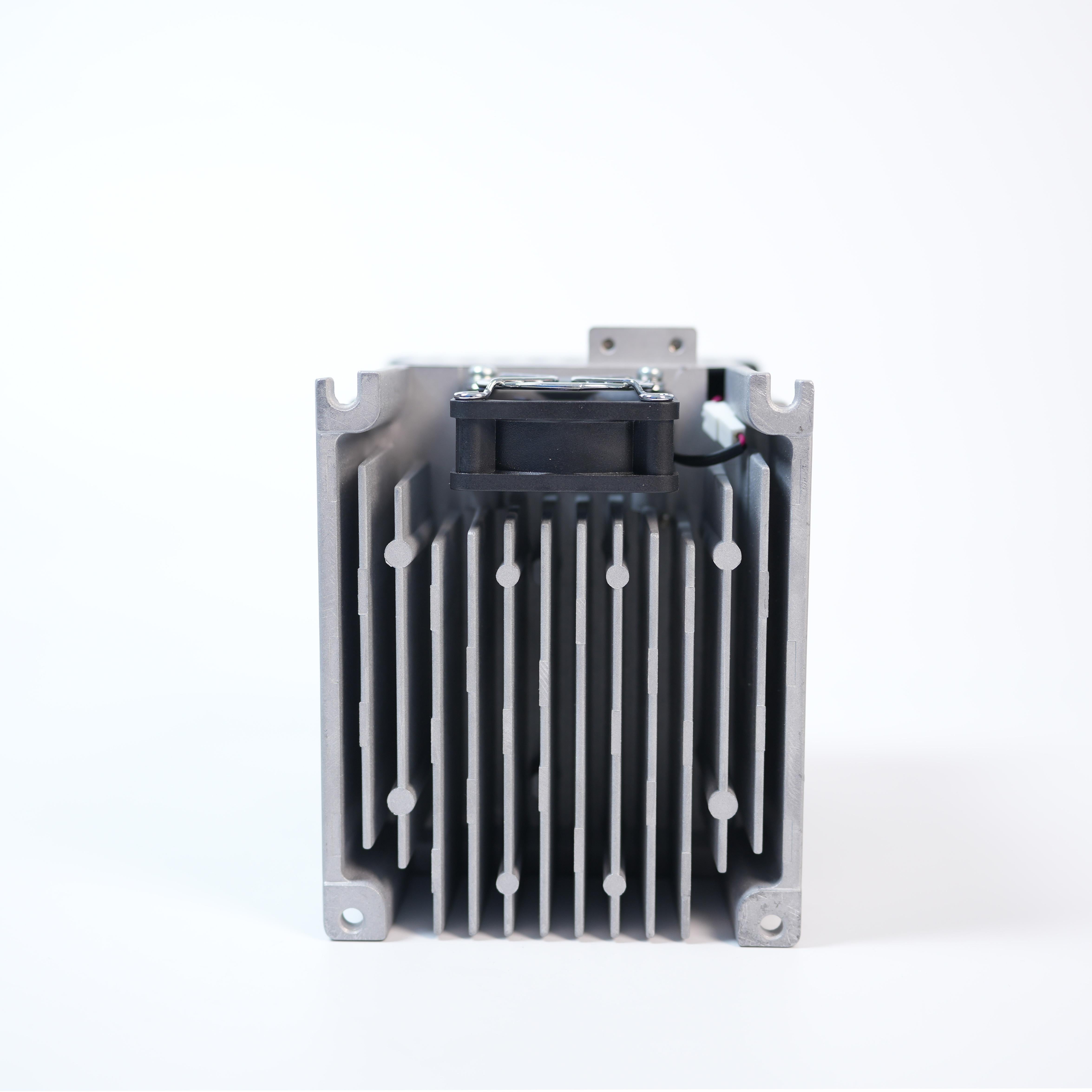 0.75 кВт/1.5 кВт AC380VРегулятор/инвертор скорости двигателяS3100A-4T